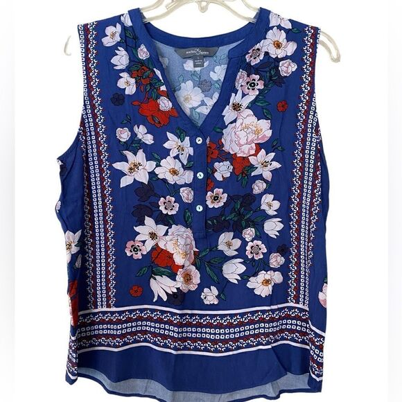 Market & Spruce Sleeveless Floral Blouse - Picture 1 of 5
